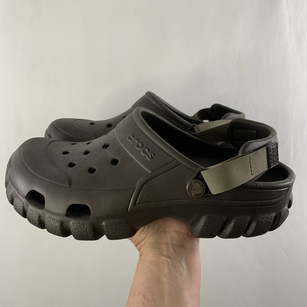 Crocs Iconic Comfort Clogs Adjustable Ankle Strap Mens 8 Womens 10 Brown Outdoor - Picture 2 of 9